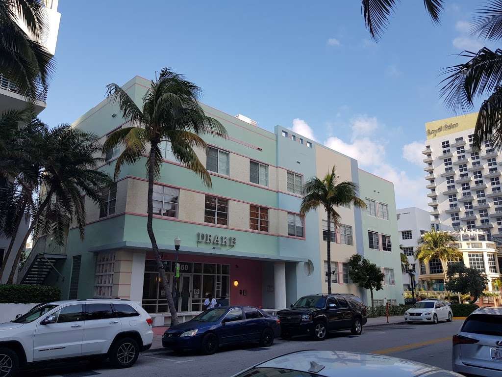 Ocean Drive | 465 Ocean Dr, Miami Beach, FL 33139, USA