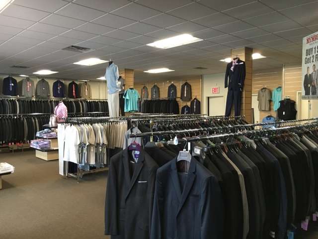 New York Man Suits - Richmond Ave. | 2555 Richmond Ave, Staten Island, NY 10314, USA | Phone: (718) 494-8500