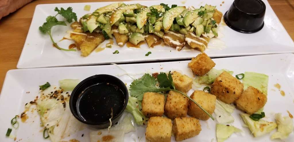 Tokyo Tapas | 1813 E Broadway St, Oviedo, FL 32765, USA | Phone: (407) 542-8780