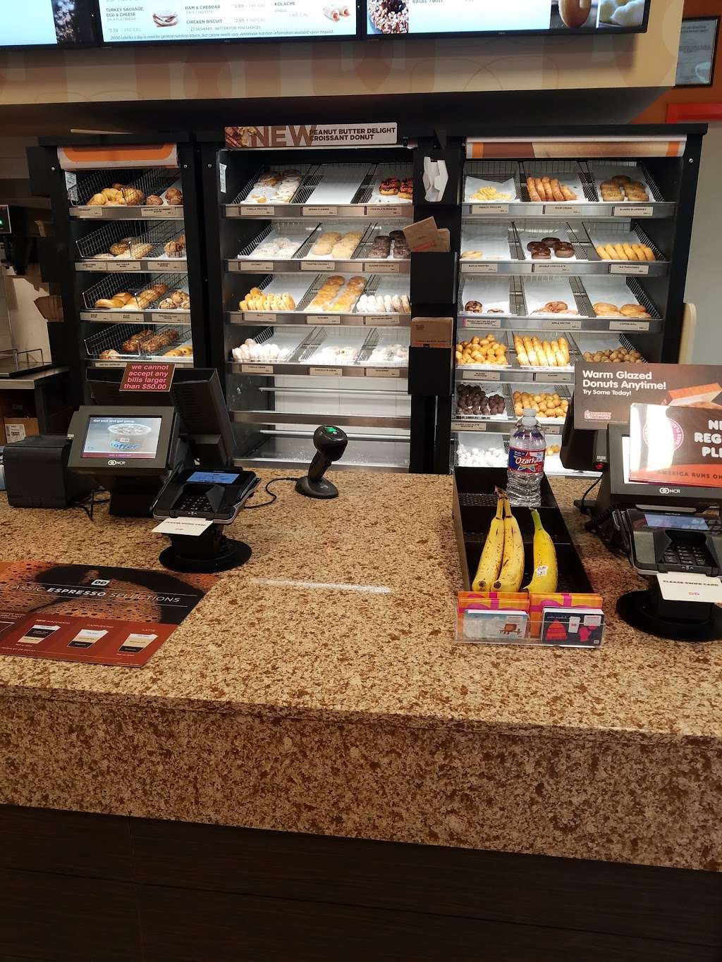 Dunkin Donuts | 1525 Bay Area Blvd, Houston, TX 77058, USA | Phone: (832) 240-4477