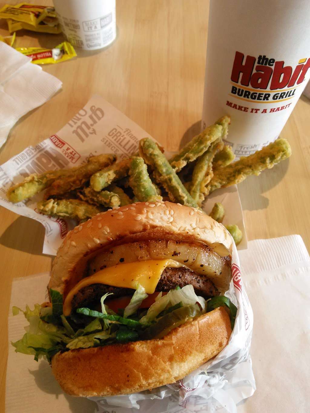 The Habit Burger Grill | 304 Soscol Ave, Napa, CA 94559, USA | Phone: (707) 224-9905