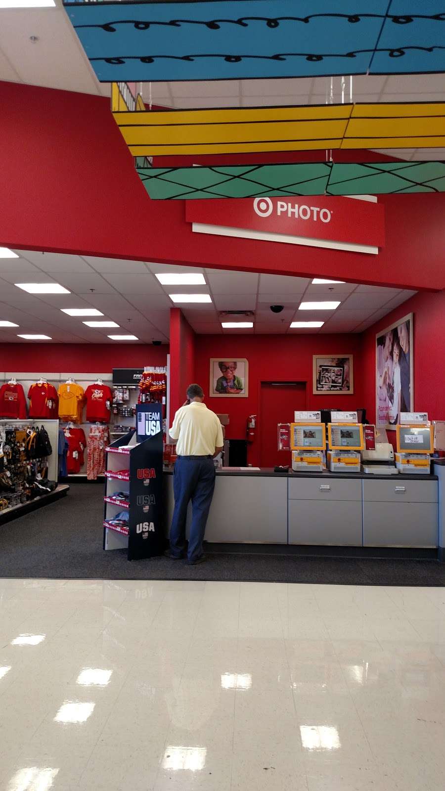 Target | 9040 N Skyview Ave, Kansas City, MO 64154 | Phone: (816) 410-2940