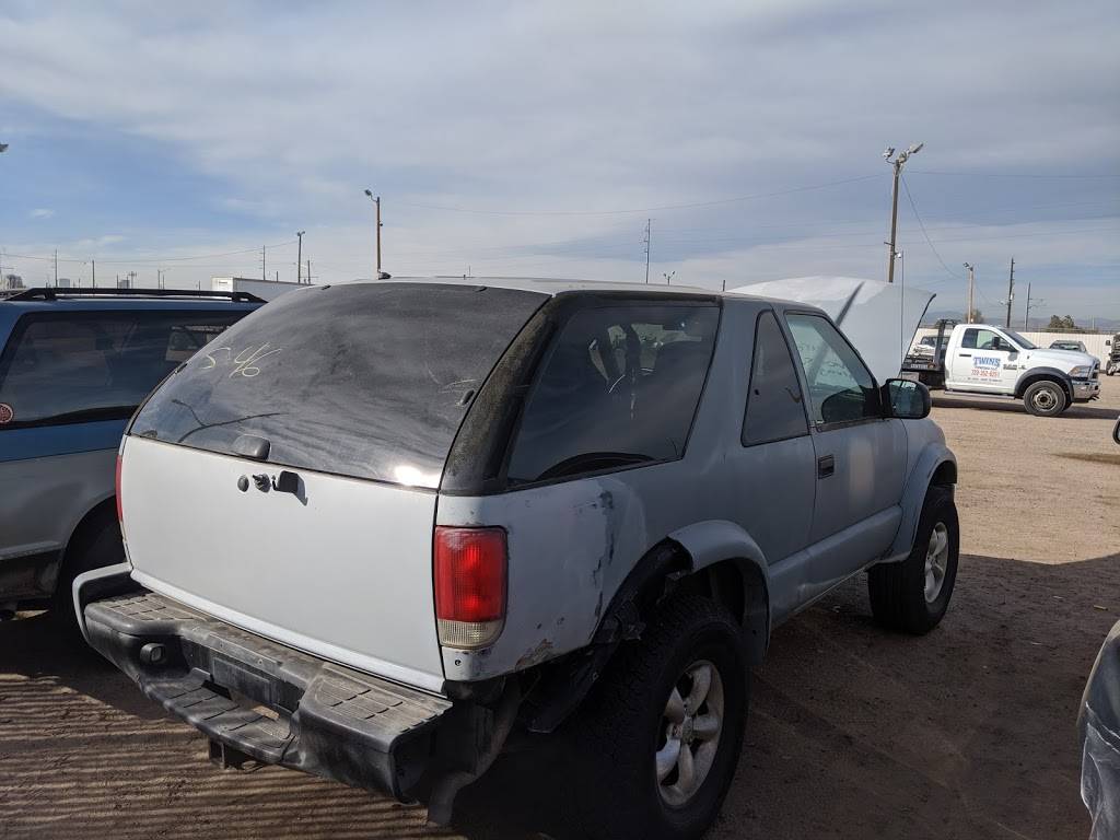 Denver County Vehicle Impound | 5160 York St, Denver, CO 80216, USA | Phone: (720) 865-0470