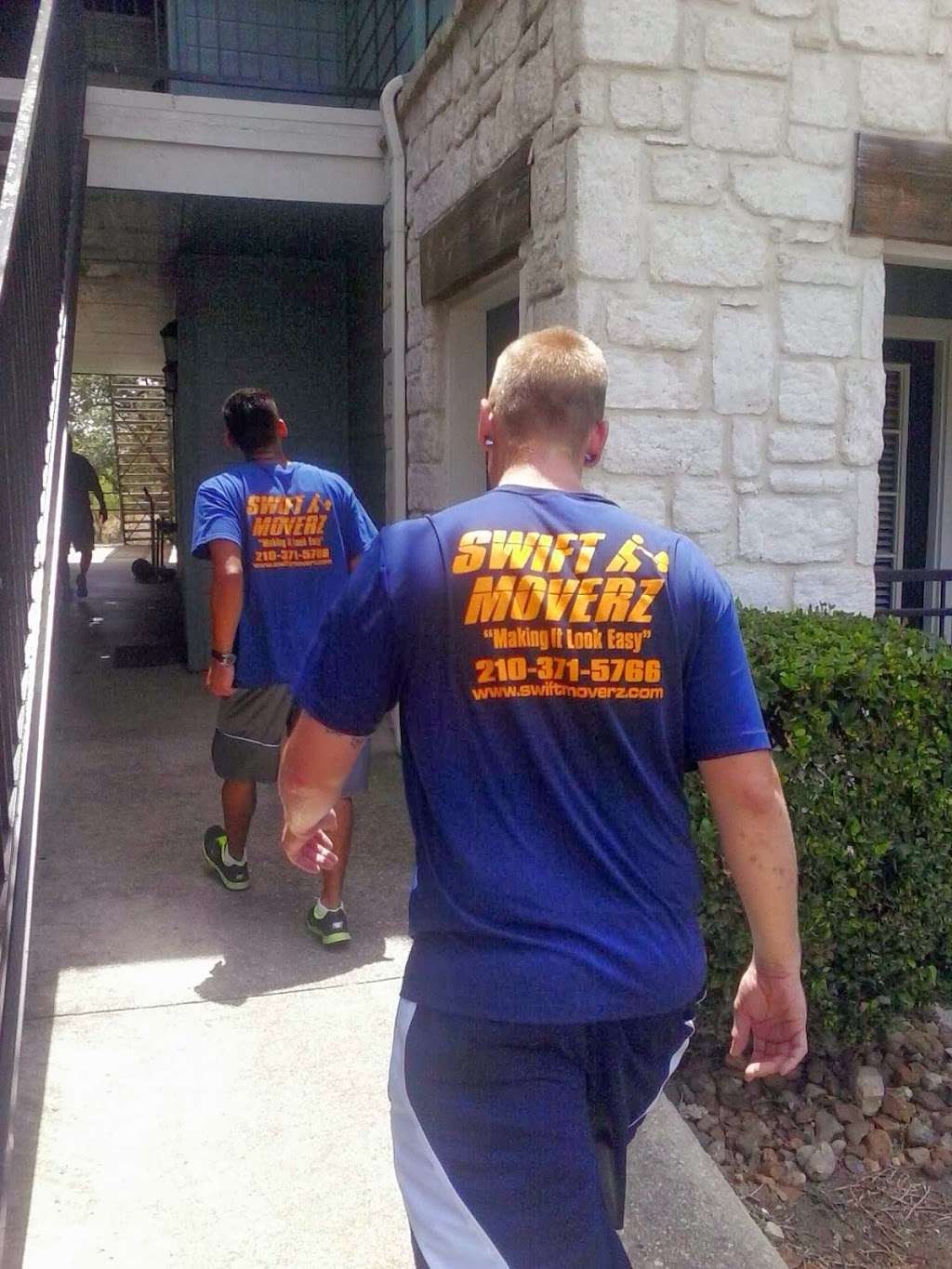 Swift Movers LLC | 1316 Austin St Building A, San Antonio, TX 78208, USA | Phone: (210) 371-5766