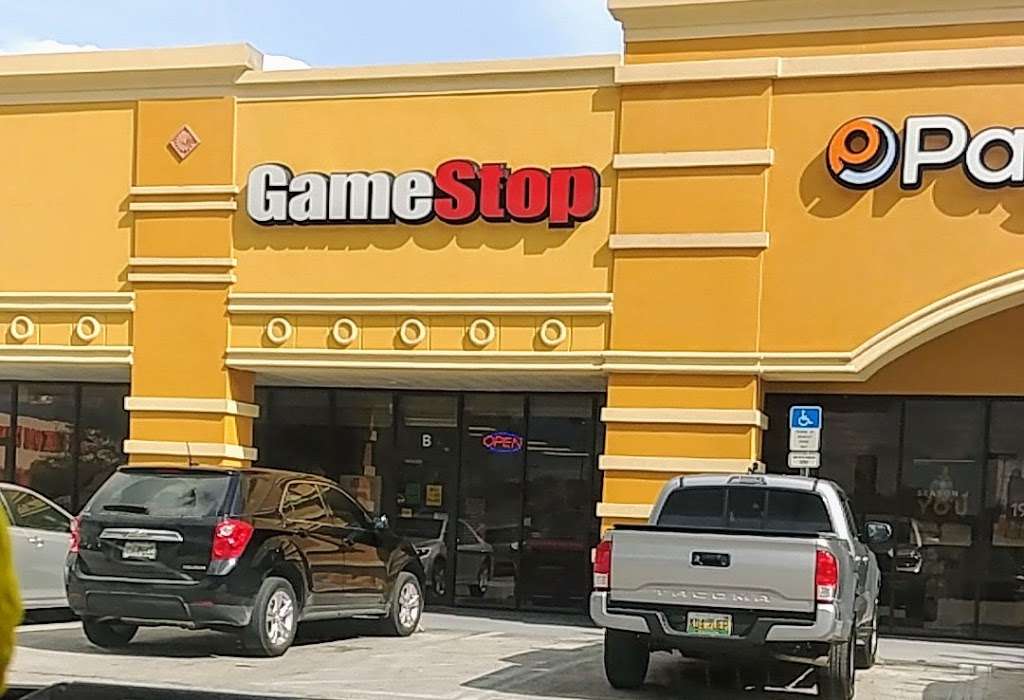 GameStop | 4554 13th St B, St Cloud, FL 34769, USA | Phone: (407) 892-6637