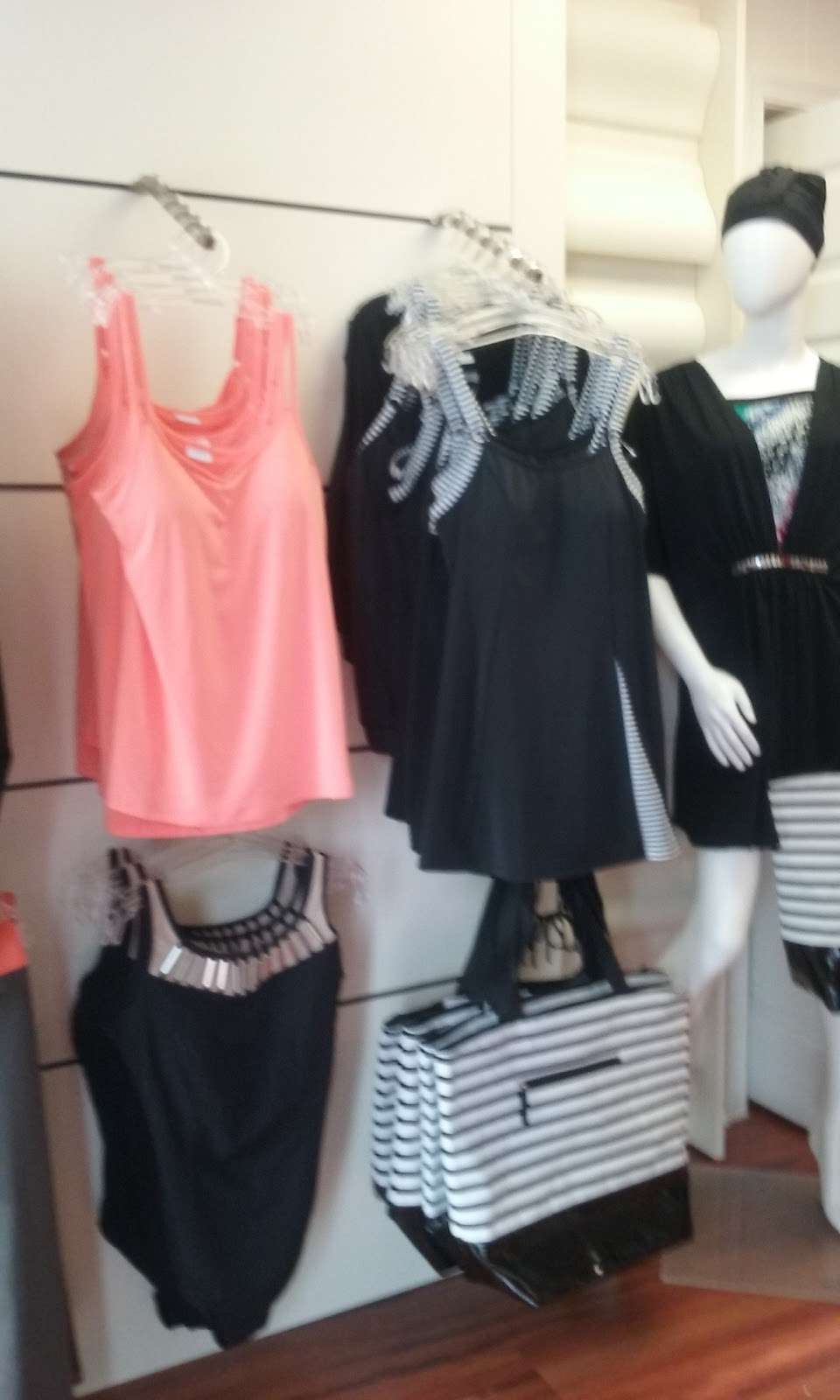 Pink Ribbon Boutique | 18 Village Square, Smyrna, DE 19977 | Phone: (302) 223-6889