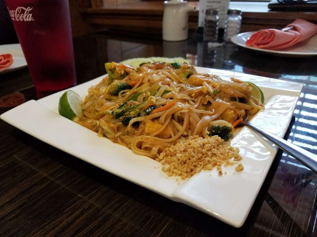 Asian Diner | 1691 US-46, Ledgewood, NJ 07852, USA | Phone: (973) 426-0688