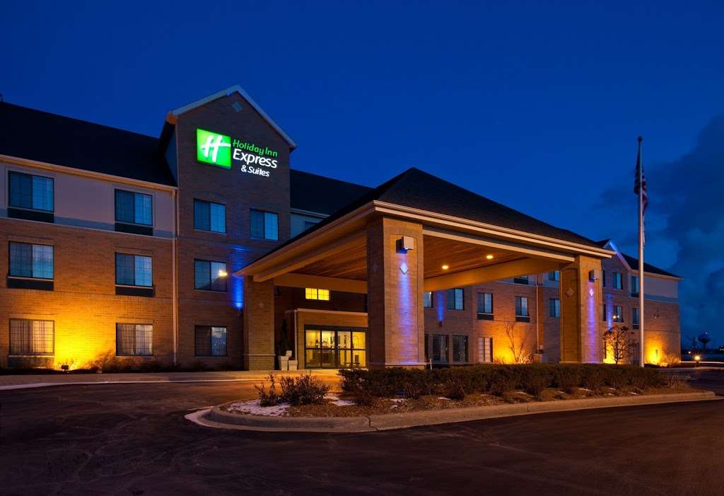 Holiday Inn Express & Suites Pleasant Prairie / Kenosha | 7887 94th Ave, Pleasant Prairie, WI 53158, USA | Phone: (262) 942-6000