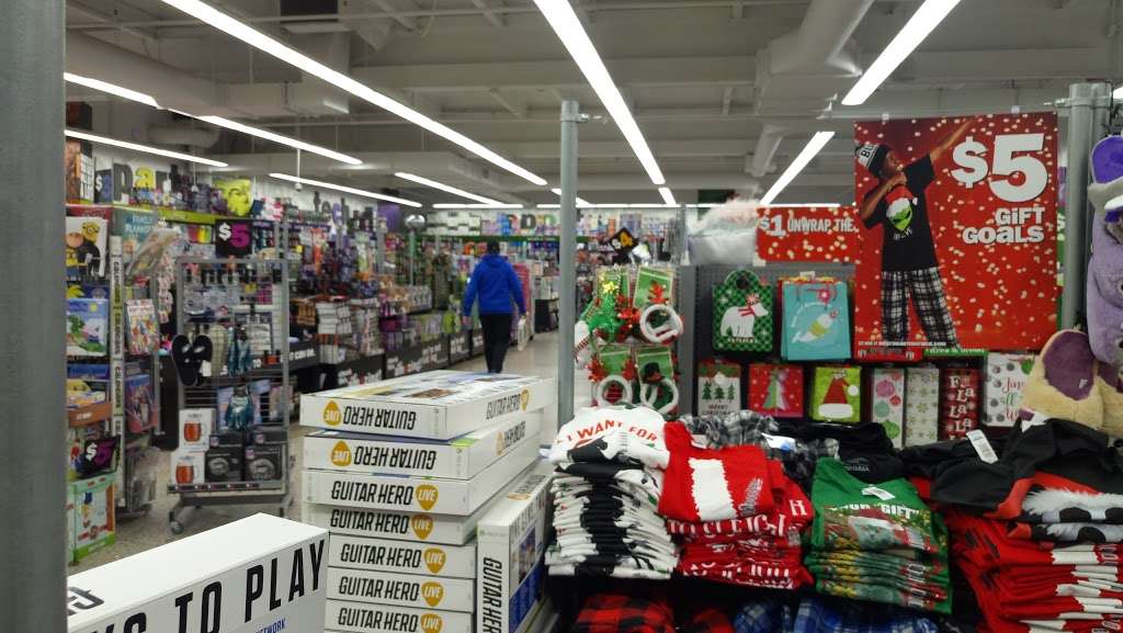 Five Below | 9171 Roosevelt Blvd, Philadelphia, PA 19114, USA | Phone: (215) 677-1085