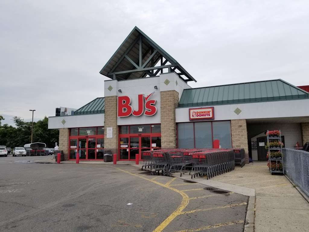 BJs Wholesale | 300 Route 17 North, East Rutherford, NJ 07073 | Phone: (201) 438-4409