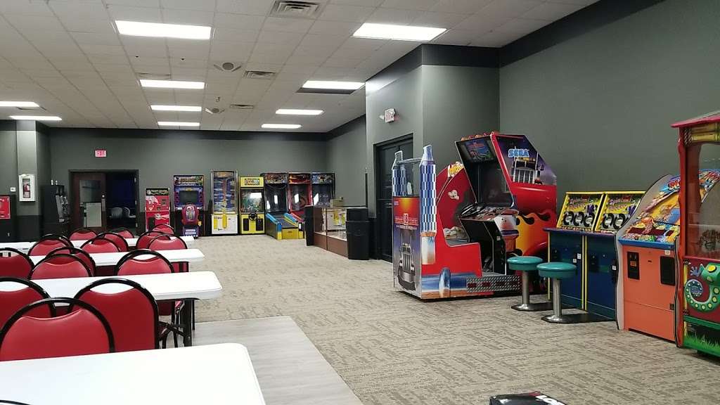 Sunset Bowl Entertainment Center | 333 W Sunset Dr, Waukesha, WI 53189, USA | Phone: (262) 542-9191