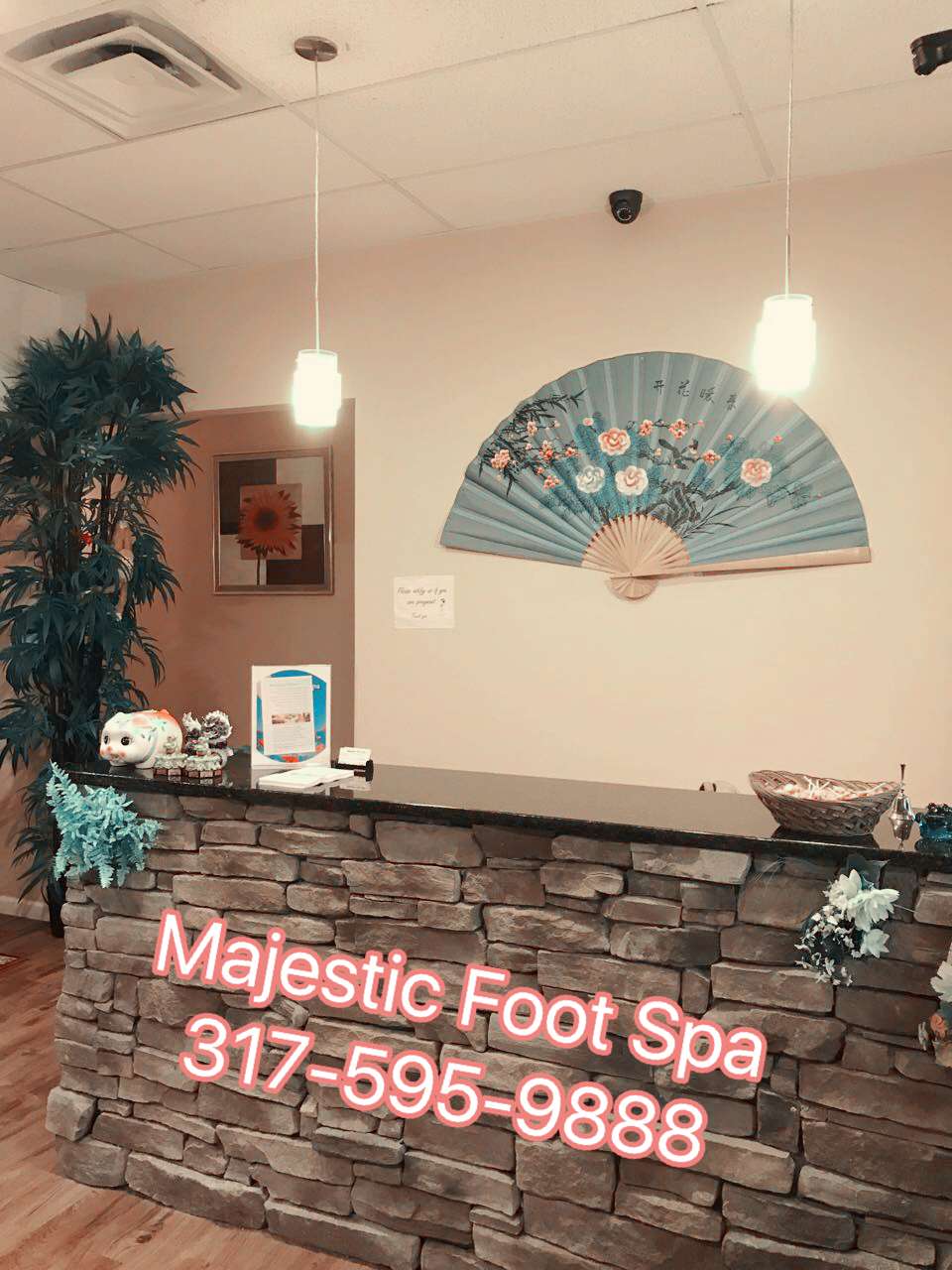 Majestic Foot Spa | 7331 E 116th St, Fishers, IN 46038, USA | Phone: (317) 595-9888