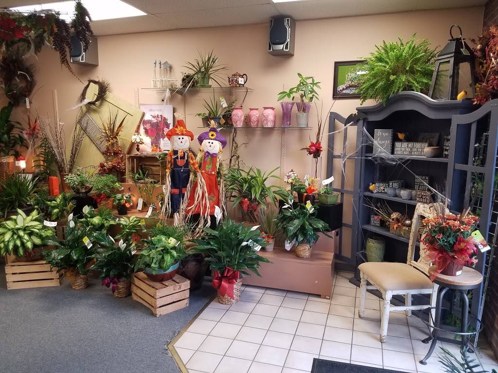 A Precious Petals Florist | 1438 S Robert St, West St Paul, MN 55118 | Phone: (651) 451-2394