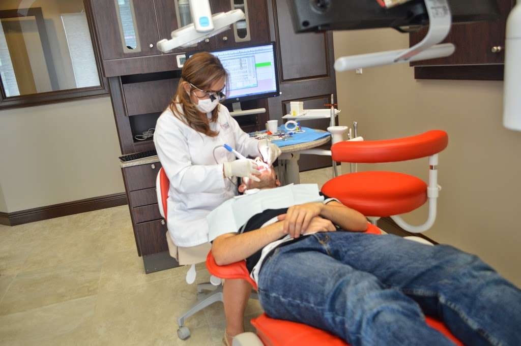 Inroma Dental | 13910 Jog Rd Suite # 103, Delray Beach, FL 33446, USA | Phone: (561) 501-5759