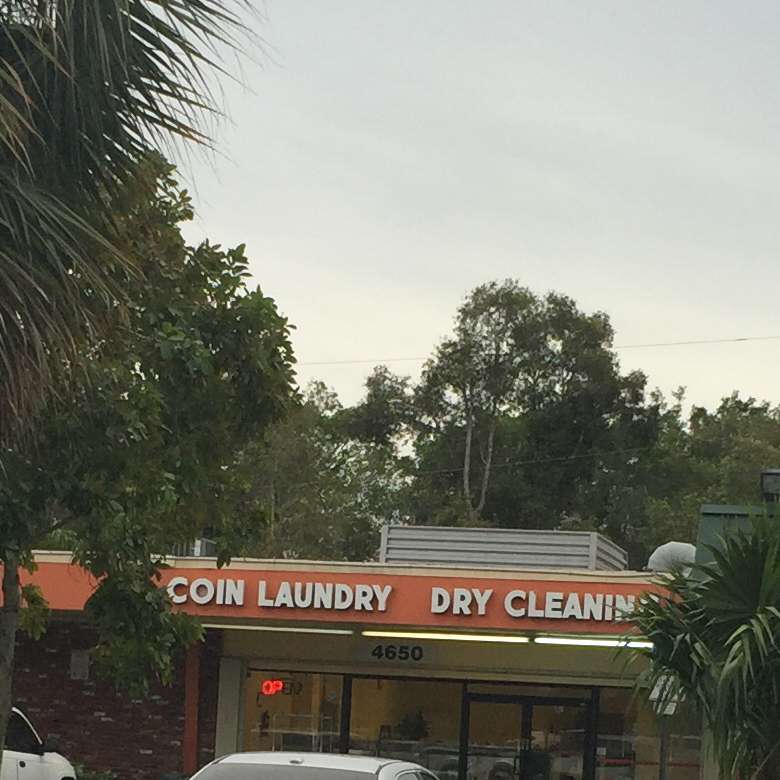 Plantations Best Coin Laundry | 4650 NW 9th Ct, Plantation, FL 33317, USA | Phone: (954) 998-4272