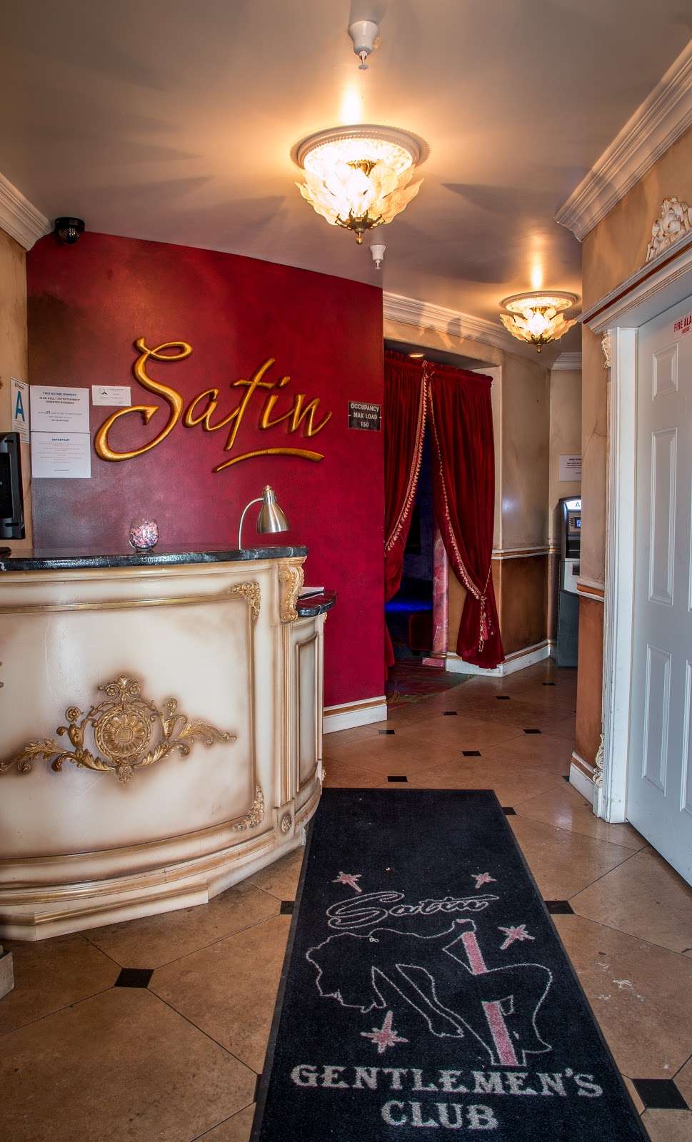 Satin Topless Gentlemens Club | 13079 Valley Blvd, City of Industry, CA 91746, USA | Phone: (626) 968-8800