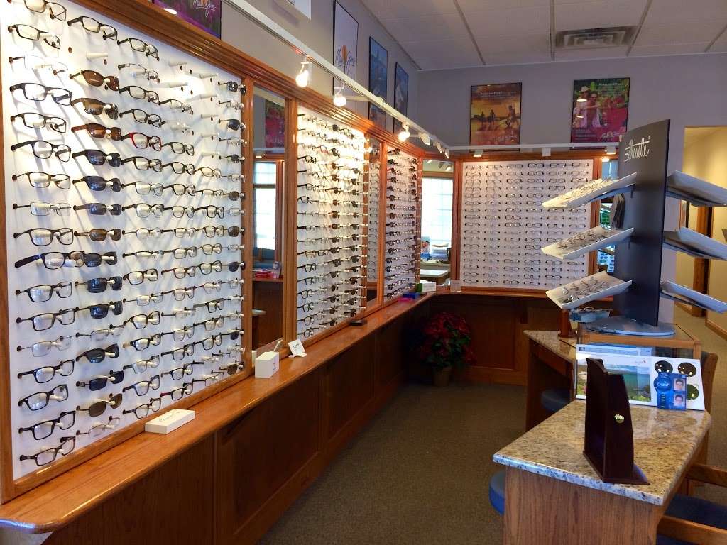 Lake Zurich EyeCare | 534 N Rand Rd, Lake Zurich, IL 60047, USA | Phone: (847) 550-5228