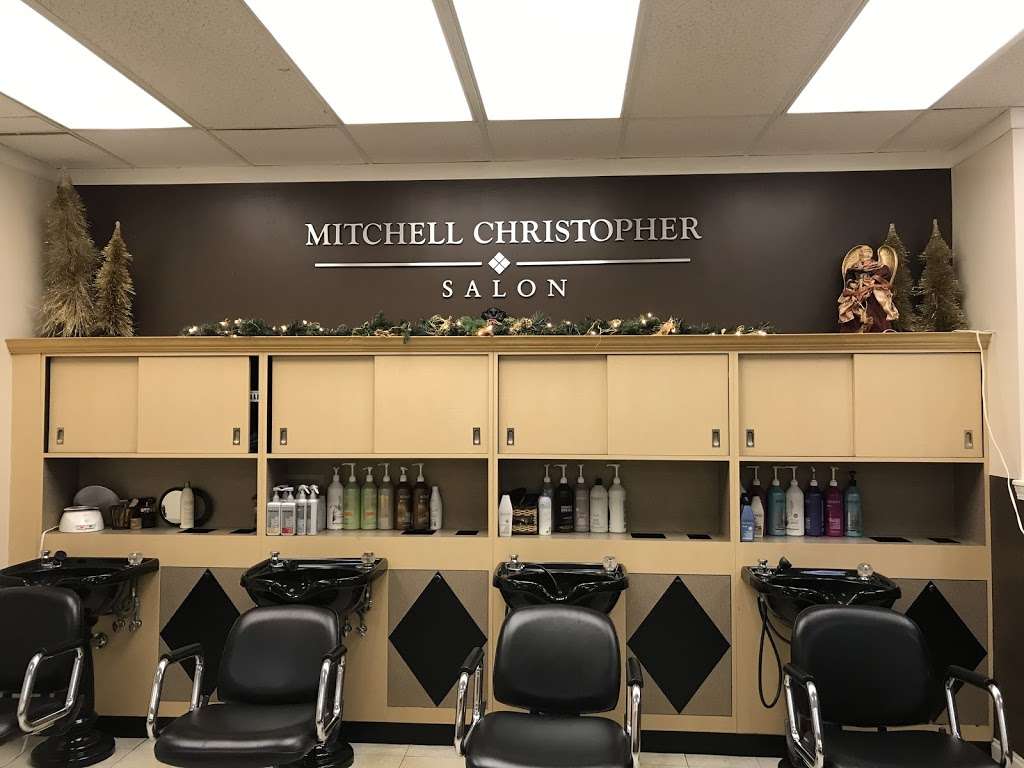 Mitchell Christopher Salon | 26W223 Geneva Rd, Wheaton, IL 60187, USA | Phone: (630) 462-0001