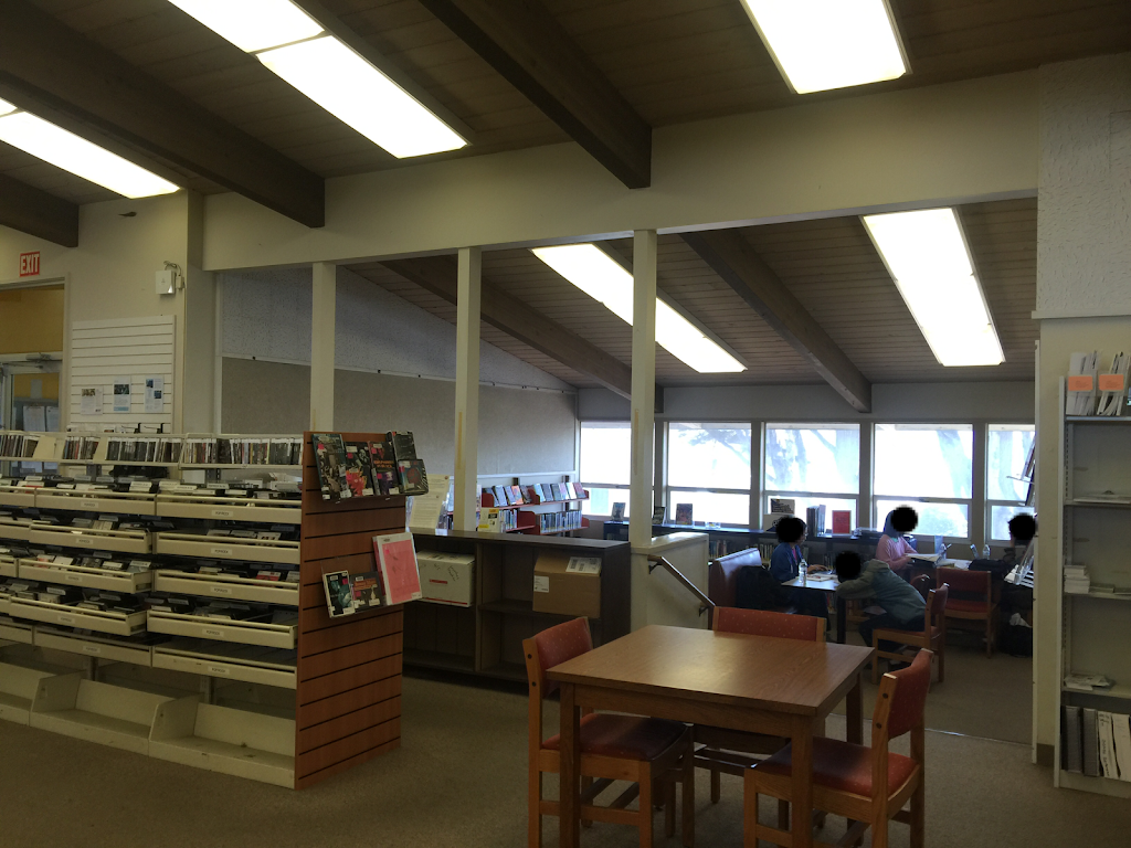Pacifica Sharp Park Library | 104 Hilton Way, Pacifica, CA 94044, USA | Phone: (650) 355-5196