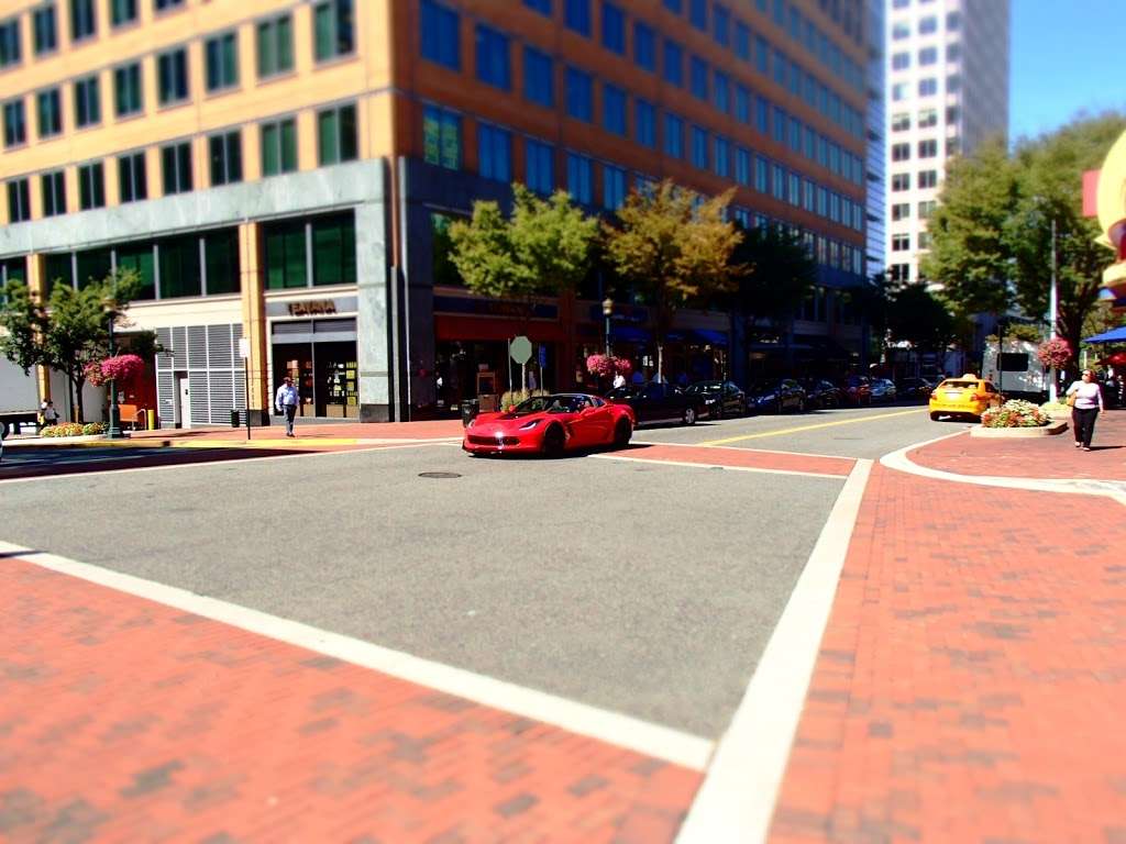 Reston Town Square Park | 11900 Market St, Reston, VA 20190 | Phone: (703) 579-6720