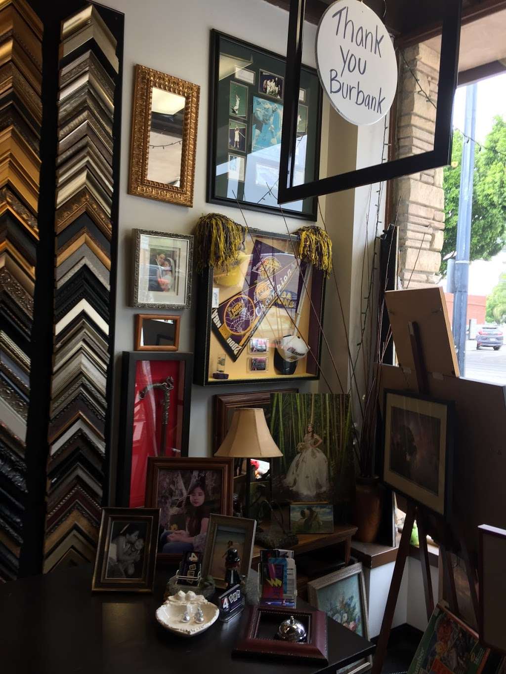 Four Corners Custom Framing | 3106, 1/2 W Magnolia Blvd, Burbank, CA 91505, USA | Phone: (818) 842-5511