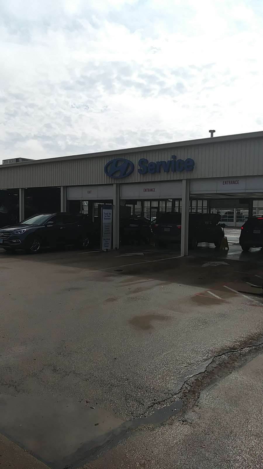 Freeman Hyundai | 1800 Airport Fwy, Irving, TX 75062 | Phone: (833) 233-2529