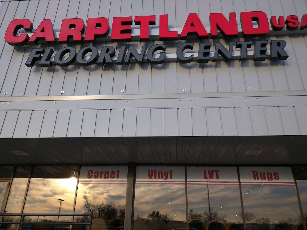 Carpetland USA Pewaukee | 2030 Silvernail Rd, Pewaukee, WI 53072, USA | Phone: (262) 522-1010