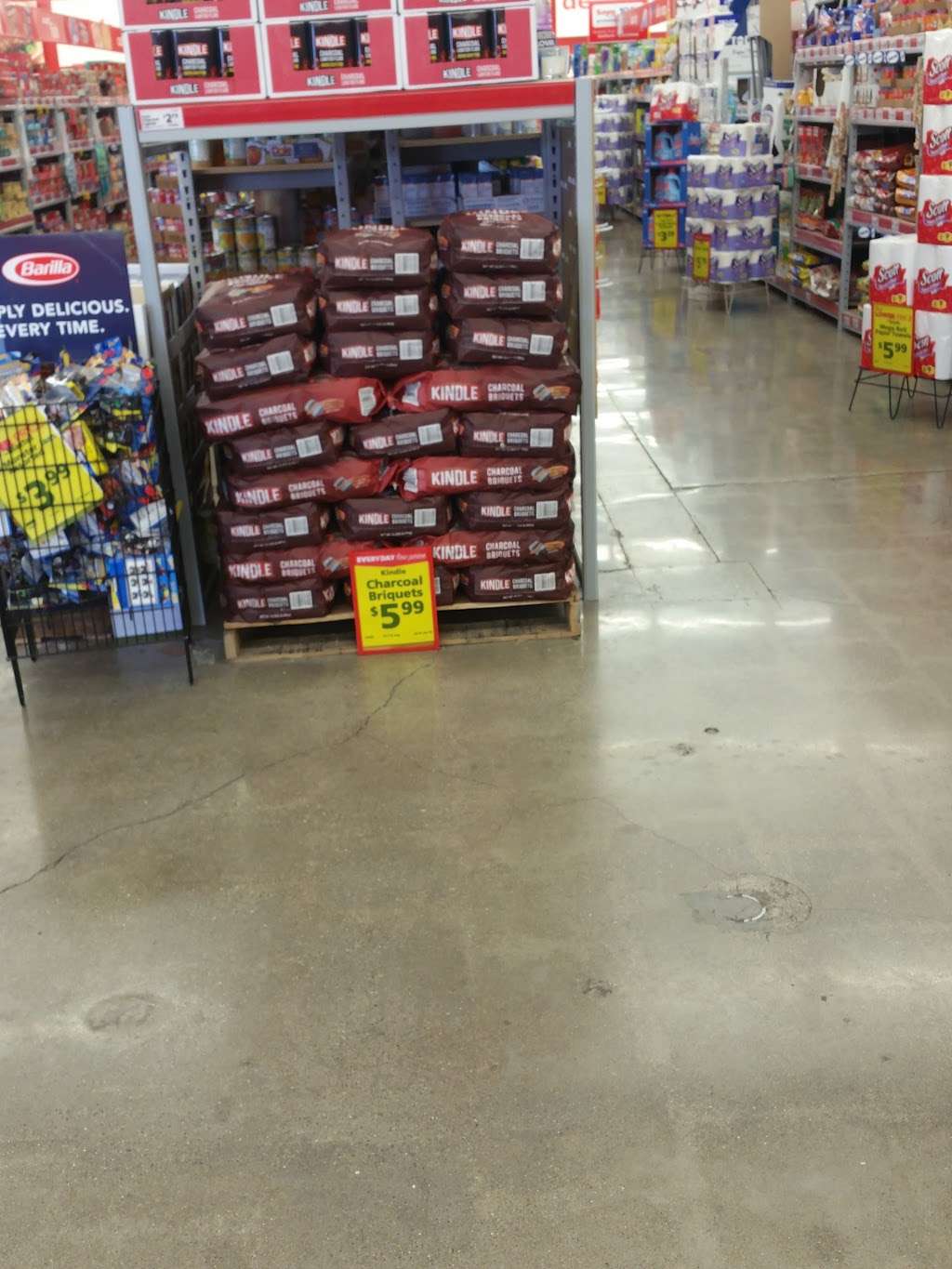 Save-A-Lot | 7177 Michigan Rd, Indianapolis, IN 46268, USA | Phone: (317) 297-3290