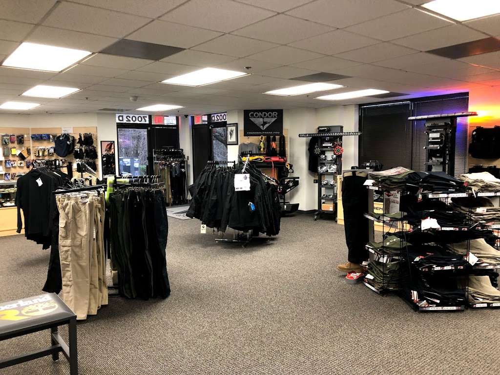 Hard - Use Gear 10 8 | 7002 D Newington Rd, Lorton, VA 22079 | Phone: (703) 359-6900