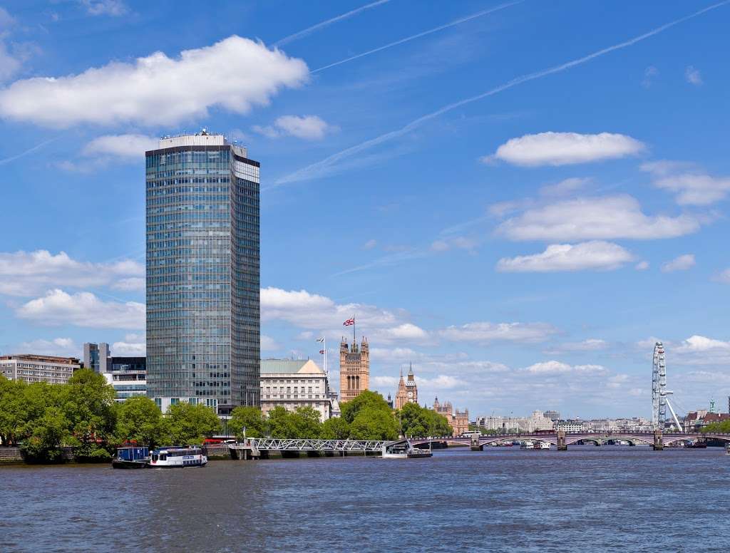 Citibase London Millbank | Millbank Tower 21-24 Millbank, Westminster, London SW1P 4QP, UK | Phone: 020 3627 8866