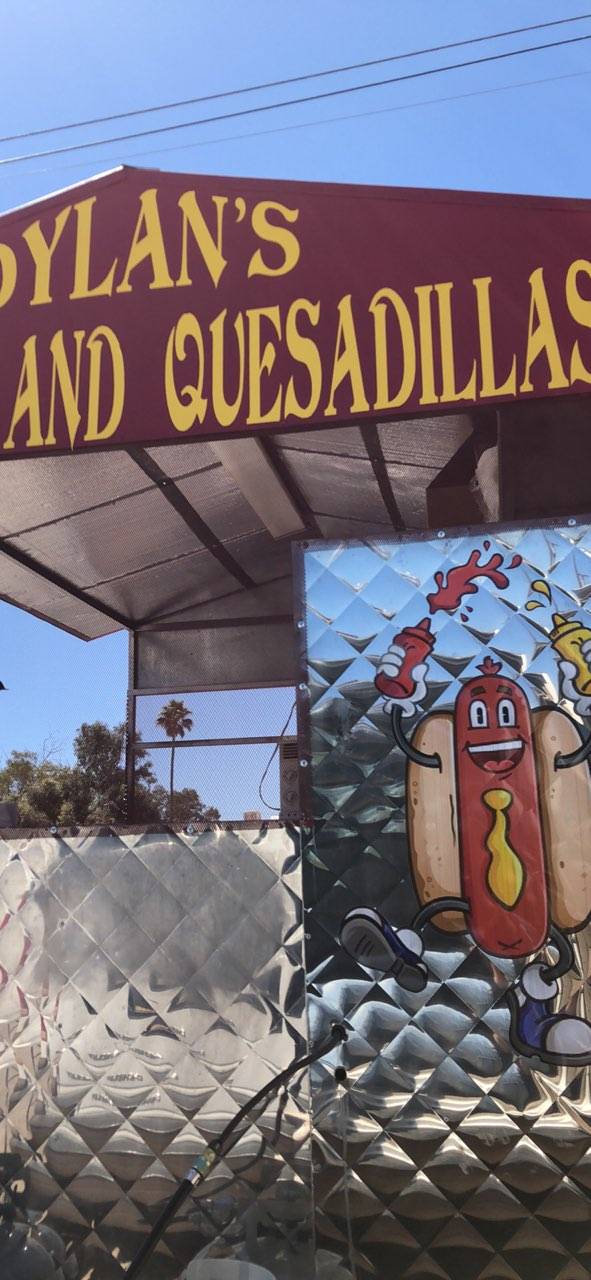 dylans hotdogs & quesadilla | 4129 E 29th St, Tucson, AZ 85711, USA | Phone: (520) 448-8145