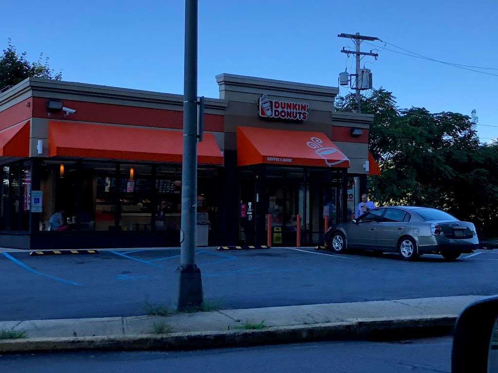 Dunkin Donuts | 92 Bridge St Rt. 209, Lehighton, PA 18235, USA | Phone: (610) 377-4500