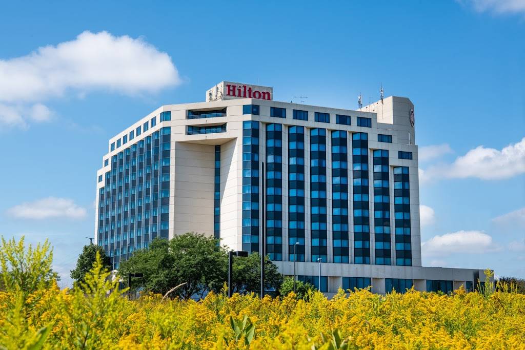 Hilton Minneapolis-St. Paul Airport | 3800 American Blvd E, Bloomington, MN 55425, USA | Phone: (952) 854-2100