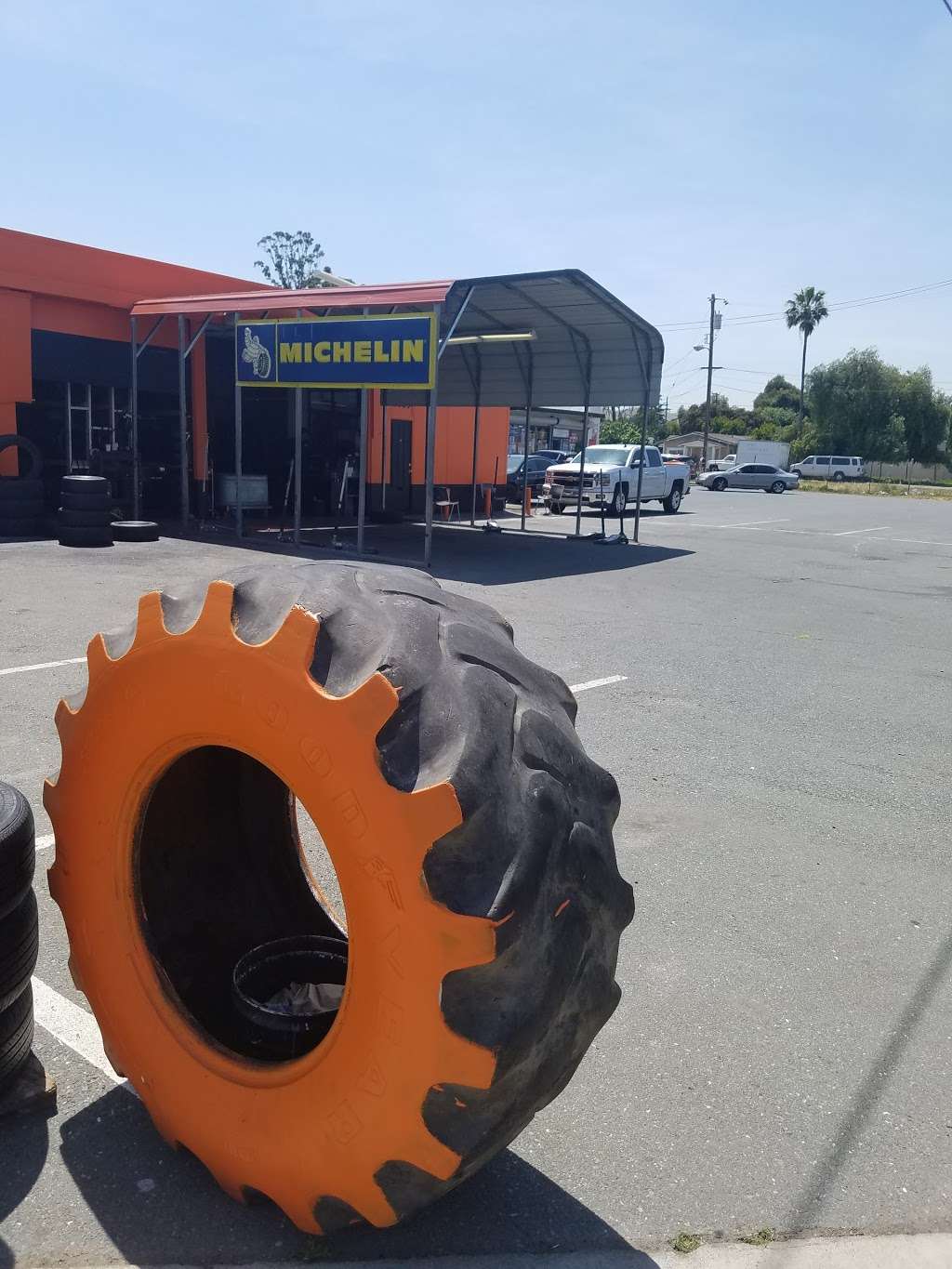 Pro Shop New & Used Tires | 2155 Willow Pass Rd, Bay Point, CA 94565, USA | Phone: (925) 291-2216