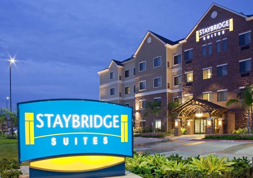 Staybridge Suites Houston-NASA/Clear Lake | 501 W Texas Ave, Webster, TX 77598 | Phone: (281) 338-0900