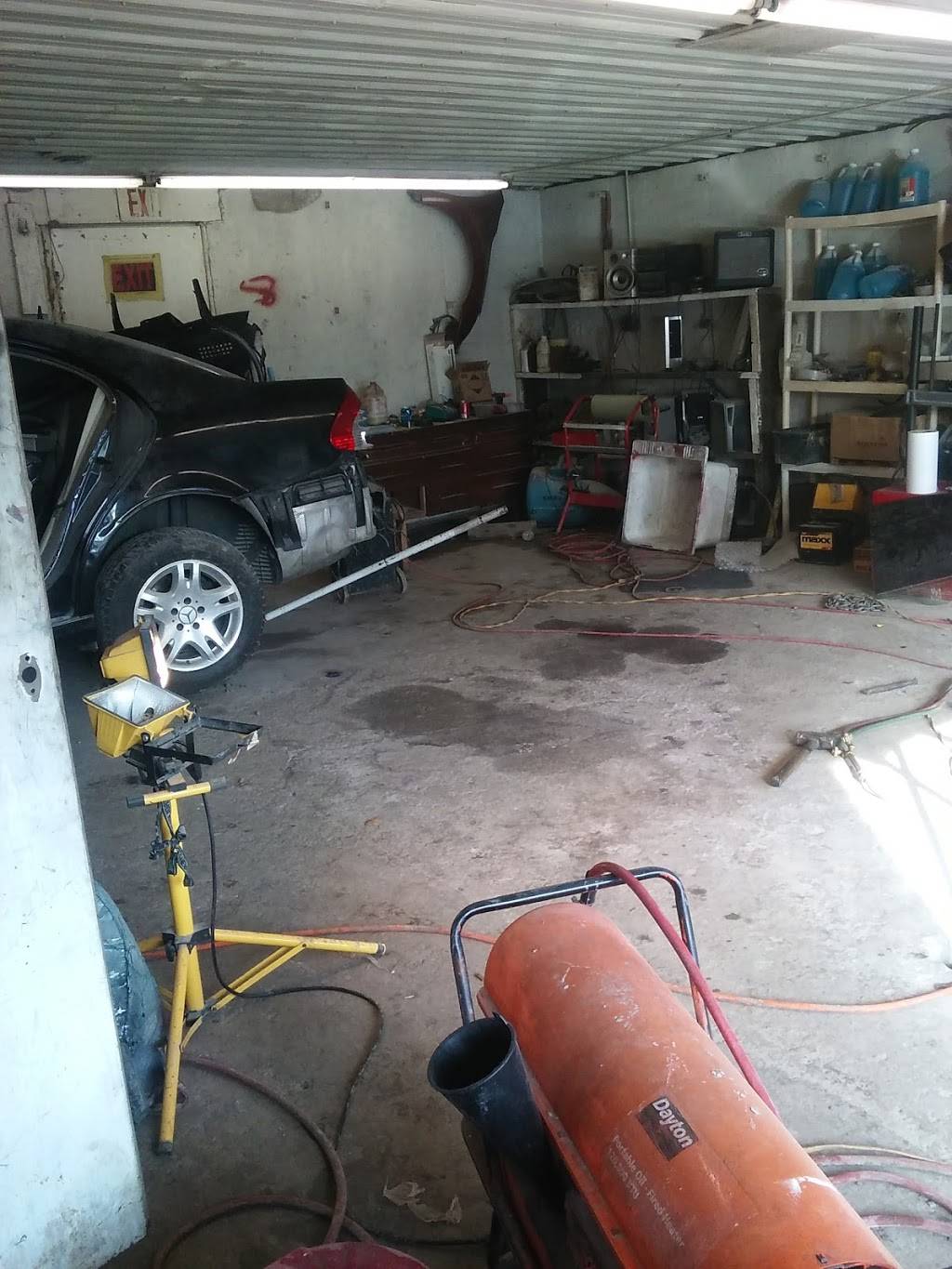 FLG AUTO BODY SHOP | 11803-H Grandview Rd, Kansas City, MO 64137, USA | Phone: (816) 761-3870