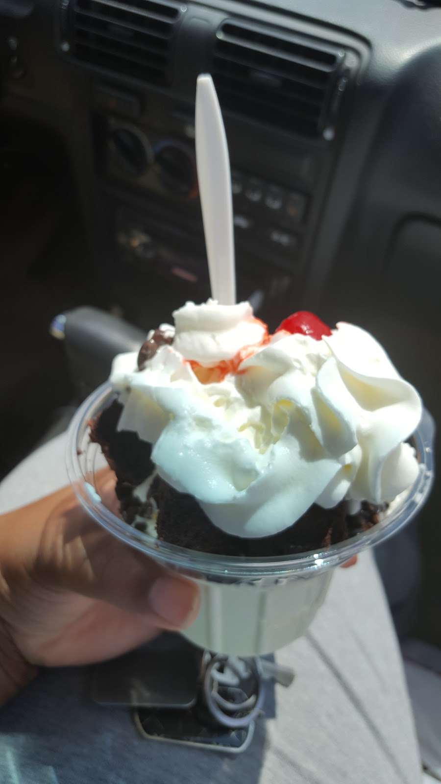 Ritas Italian Ice & Frozen Custard | 2601, 1319 N 5th St, Stroudsburg, PA 18360, USA | Phone: (570) 420-8099