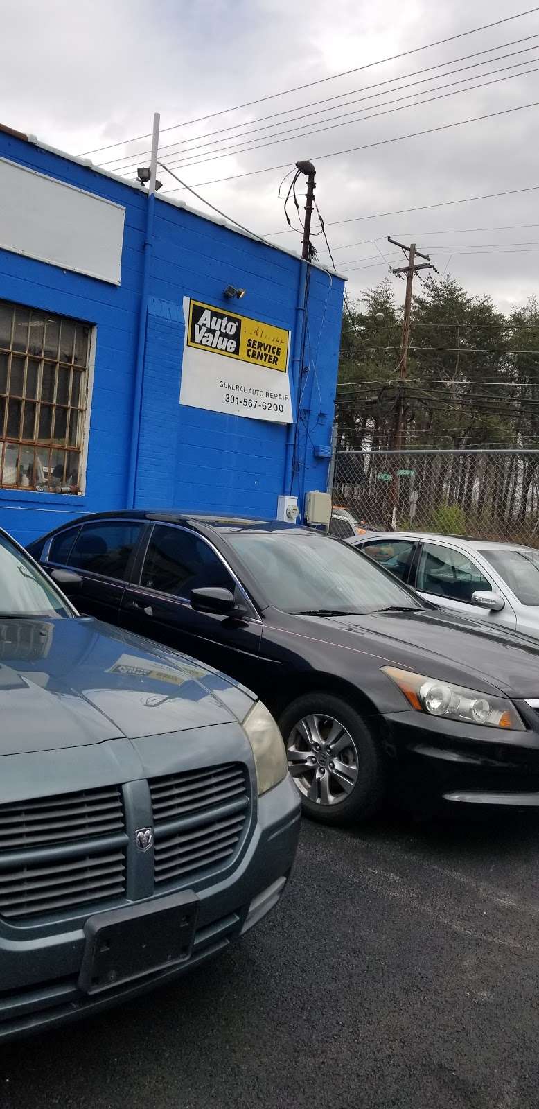 Reyes Motors | 7417 Livingston Rd, Oxon Hill, MD 20745, USA | Phone: (301) 567-6200