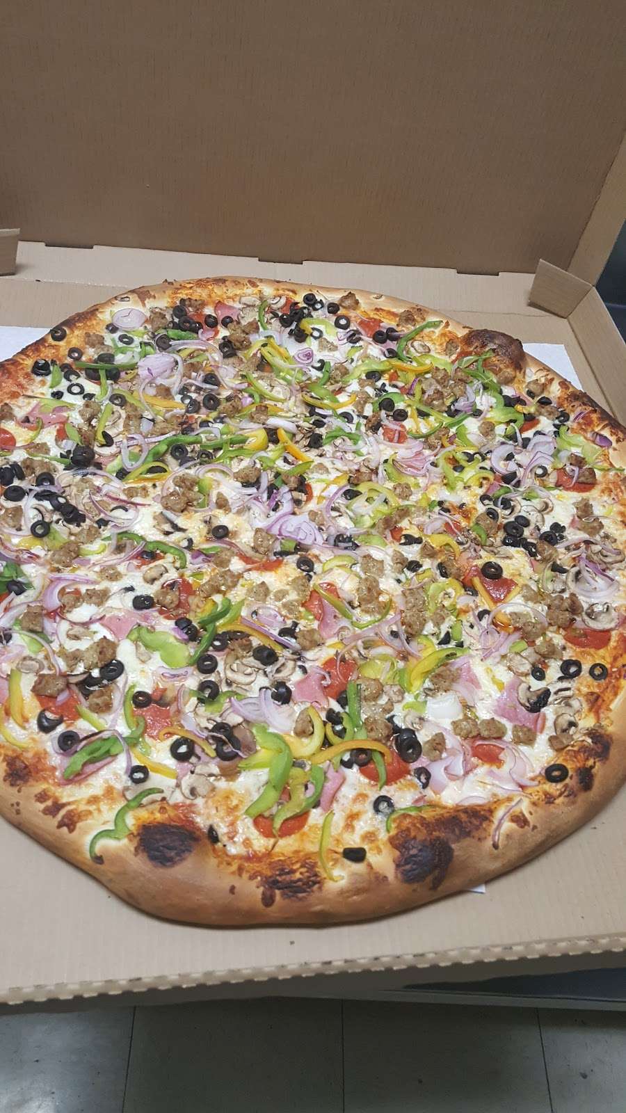 Tonys Pizza | 820 Willow Rd, Menlo Park, CA 94025, USA | Phone: (650) 853-0860