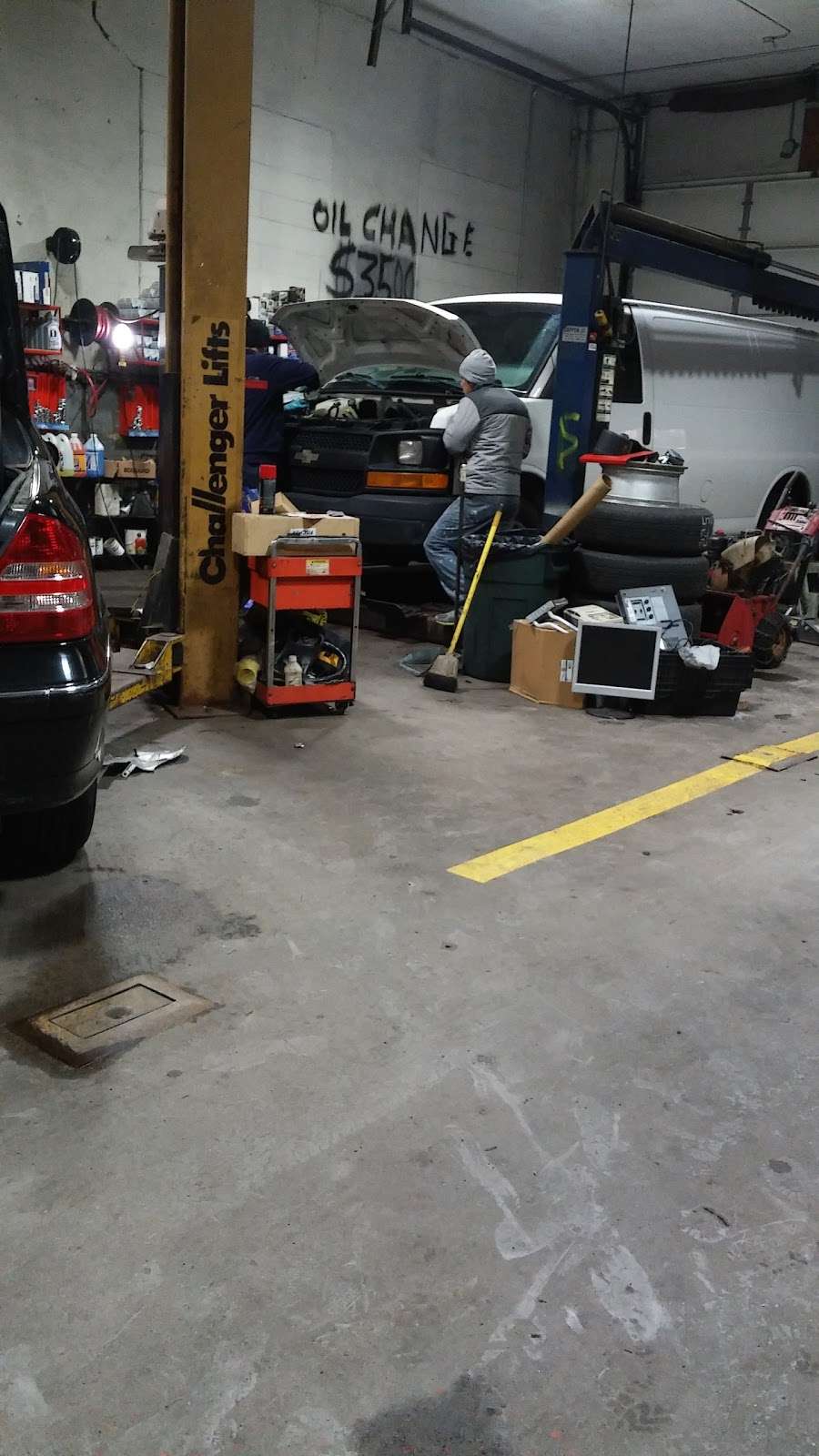 FM Auto Repair | 682 Cummins Hwy, Mattapan, MA 02125, USA | Phone: (617) 296-3030