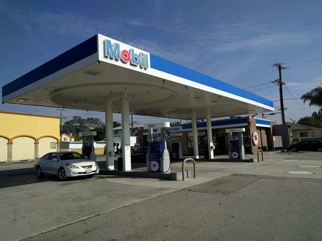 Mobil | 700 N Glendale Ave, Glendale, CA 91206 | Phone: (818) 242-1080