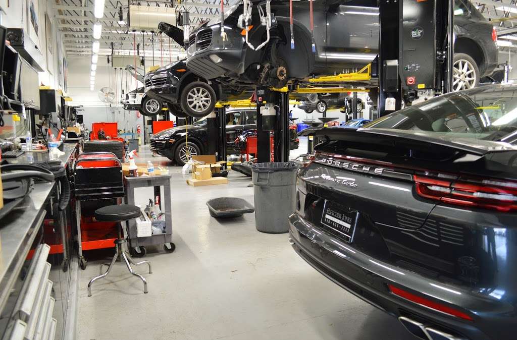 Porsche Fremont Service | 5740 Cushing Pkwy, Fremont, CA 94538 | Phone: (510) 545-4965