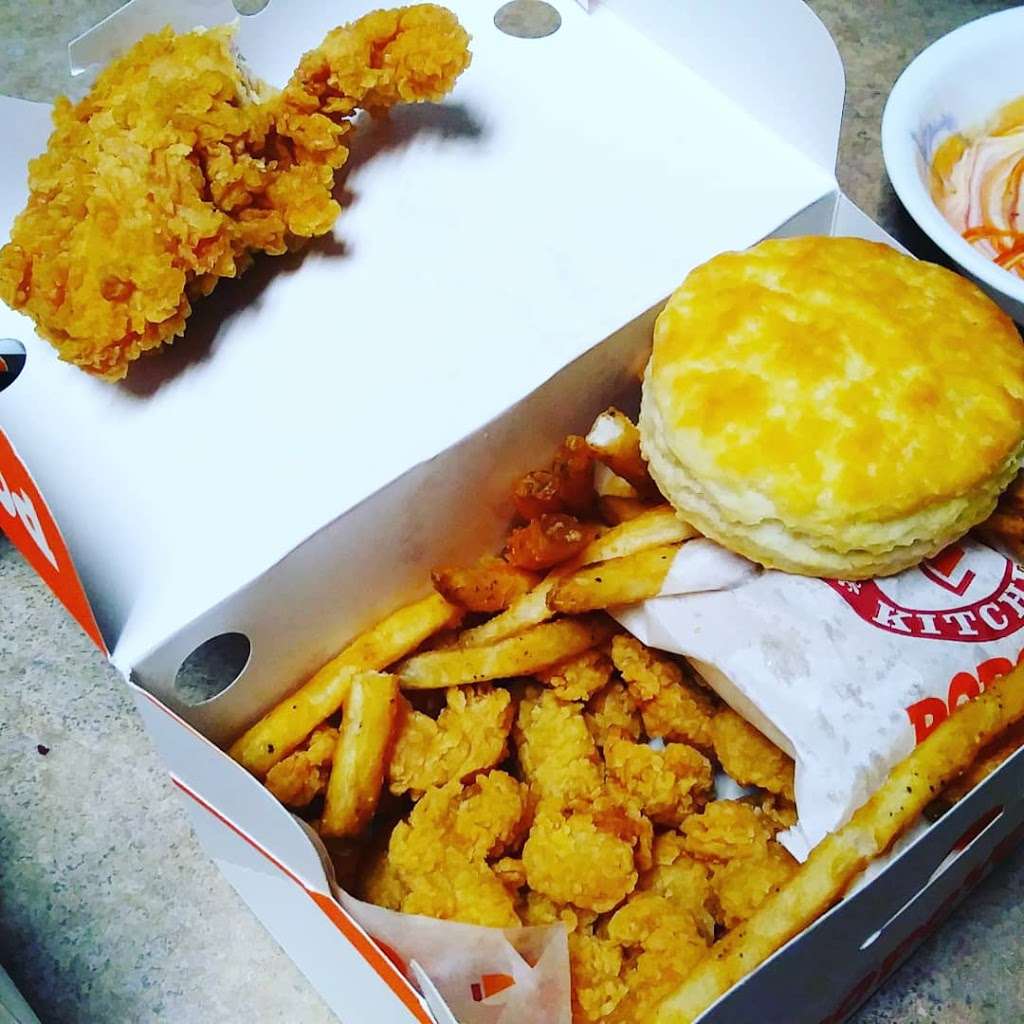 Popeyes Louisiana Kitchen | 3510 W Baseline Rd, Laveen Village, AZ 85339, USA | Phone: (602) 237-9932