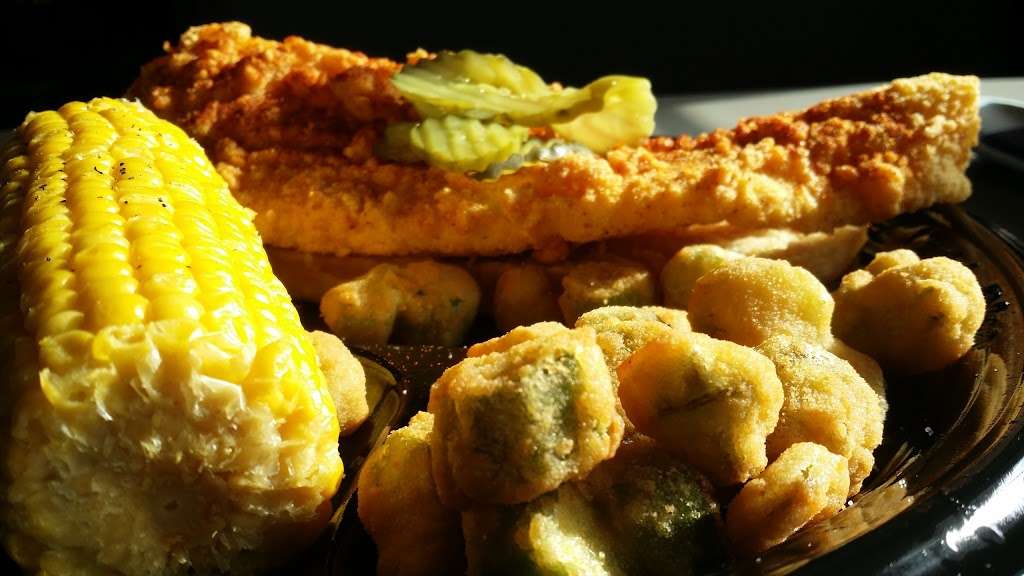 Captain Ds | 5805 Main St, Grandview, MO 64030, USA | Phone: (816) 761-1499