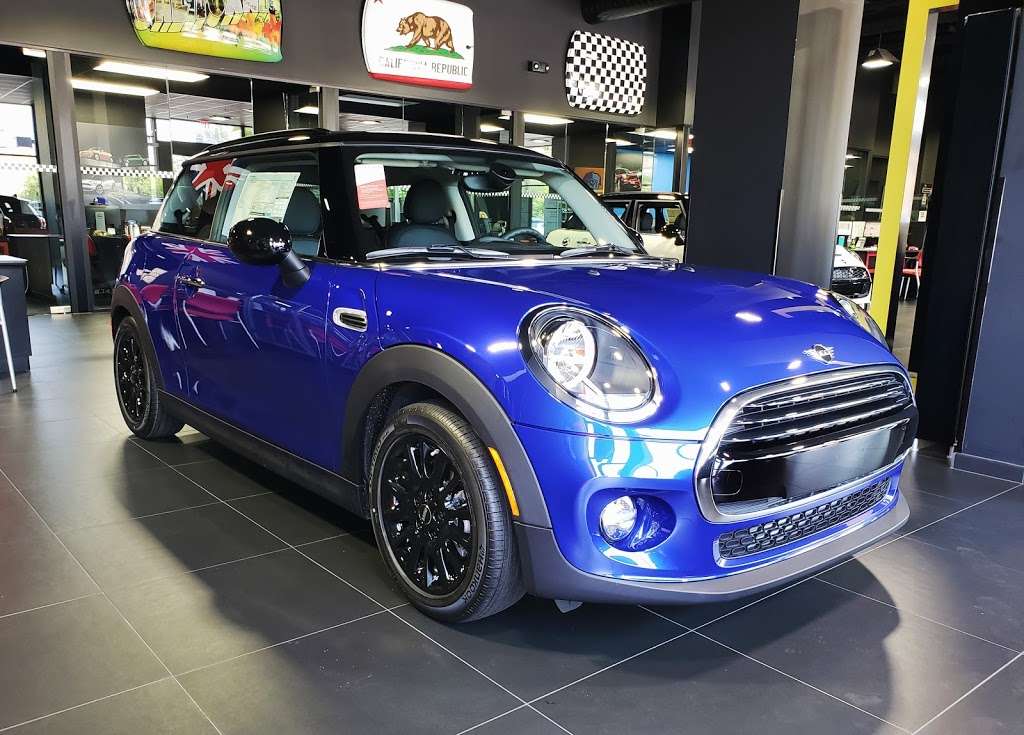 Bob Smith MINI | 24400 Calabasas Rd, Calabasas, CA 91302, USA | Phone: (818) 737-1967