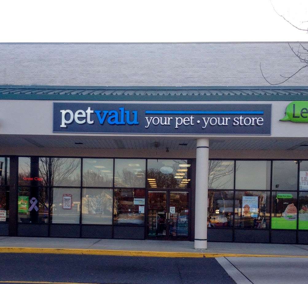 Pet Valu | 319 US-130, East Windsor, NJ 08520, USA | Phone: (609) 371-7010