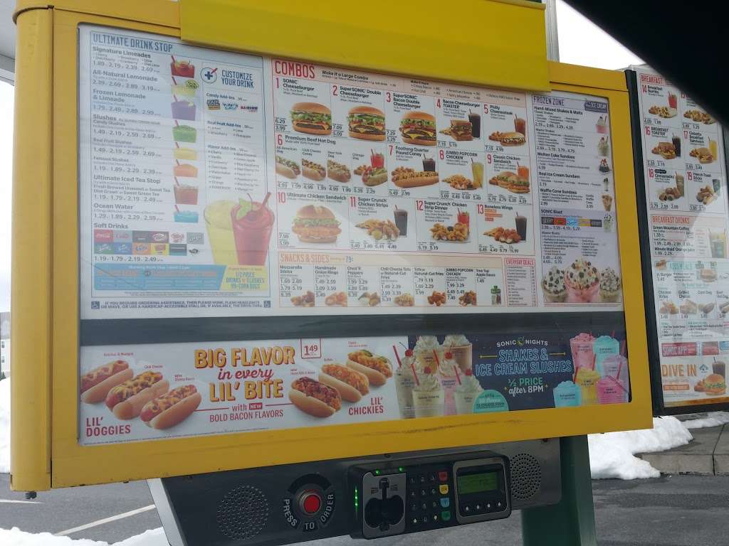 Sonic Drive-In | 58 Station Cir, Hazleton, PA 18202, USA | Phone: (570) 459-2400