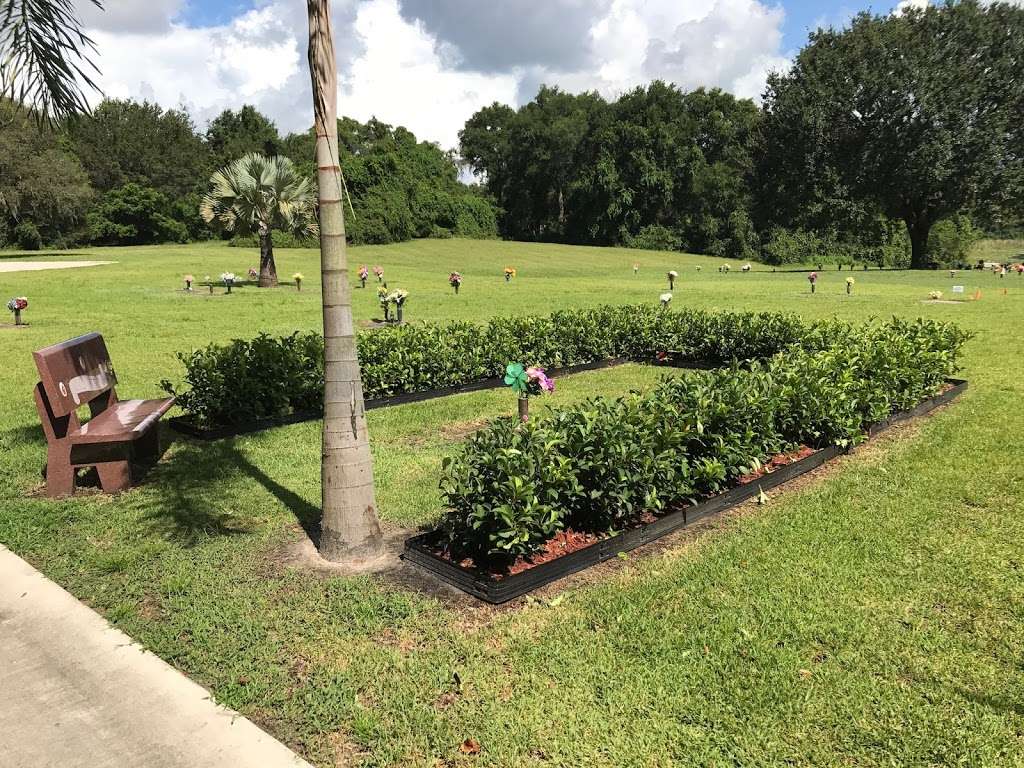 Woodlawn Cemetery | 400 Woodlawn Cemetery Rd, Gotha, FL 34734, USA | Phone: (407) 293-1361