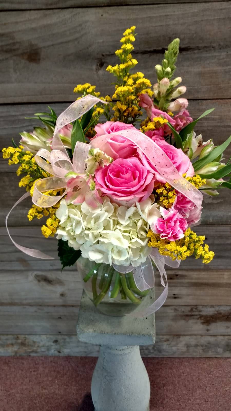Dayspring Flowers & Gifts | 5414 Ten-Ten Rd, Apex, NC 27539 | Phone: (919) 772-2425