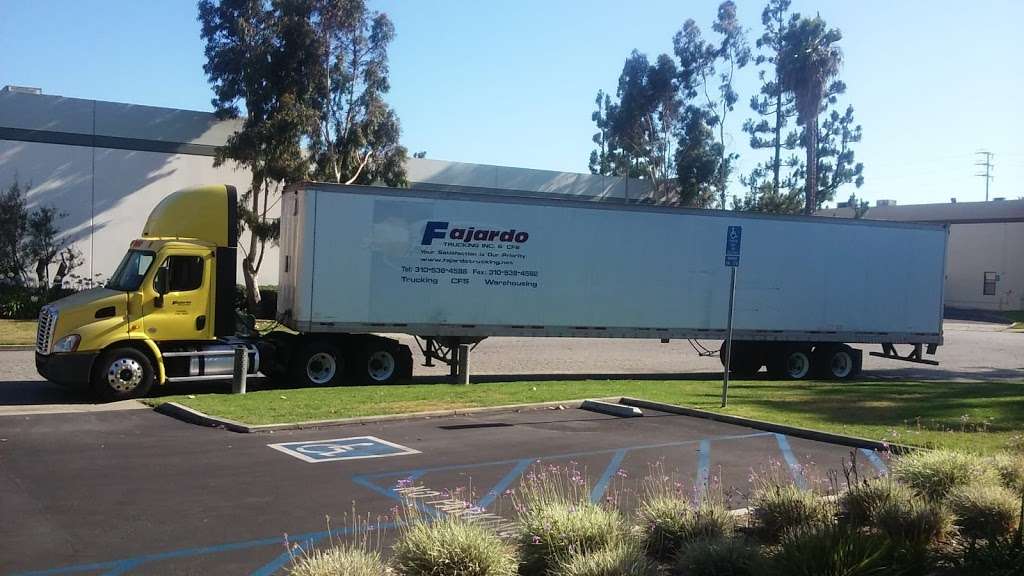 Fajardo Trucking | 1555 Walnut Park Way, Compton, CA 90220, USA | Phone: (310) 609-1845